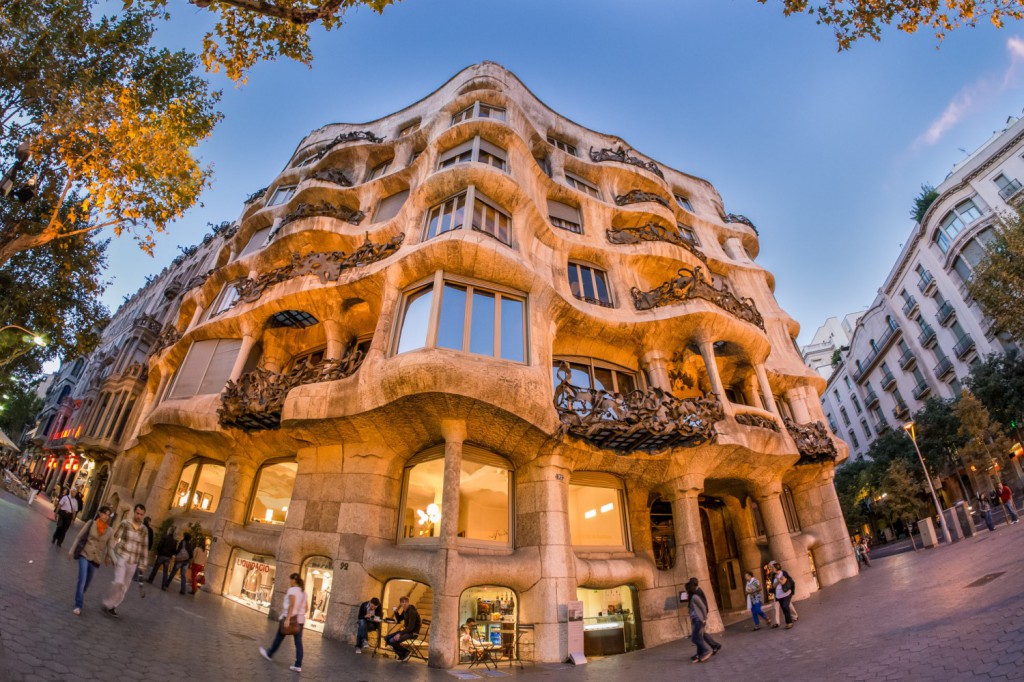 Ką aplankyti Barselonoje. La Pedrera-Casa Mila